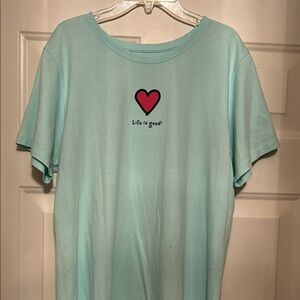 Life is Good women’s heart t-shirt